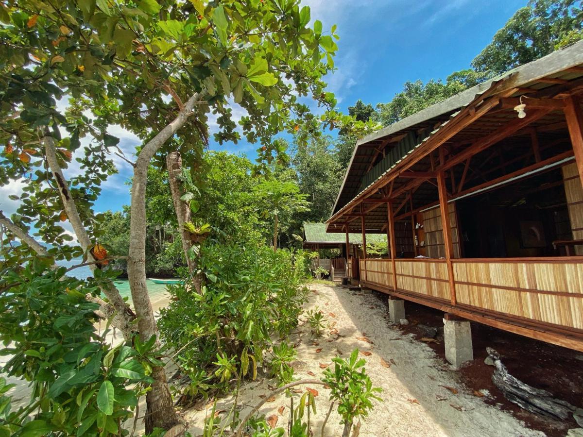 Tapokreng Raja Ampat Eco Lodge מראה חיצוני תמונה